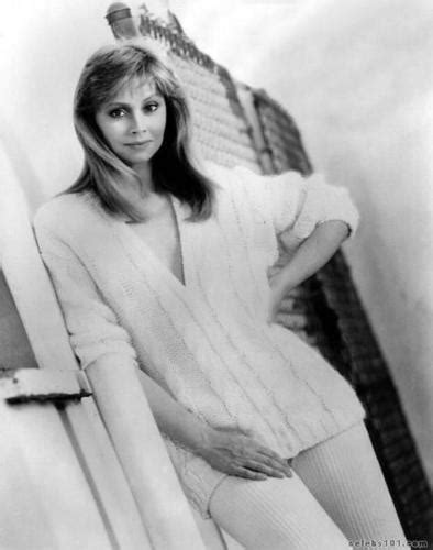 SHELLEY LONG Nude